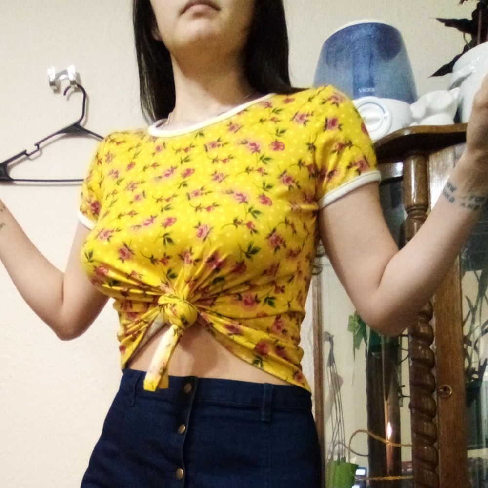Yellow Floral Tie Cropped T Shirt